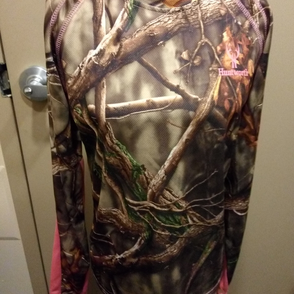 #285-14) Huntworth women's top - Picture 2 of 5